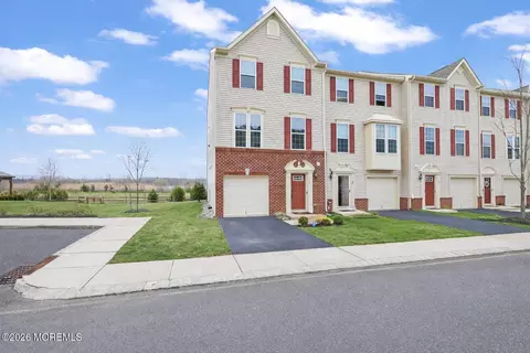 70 Kyle Dr, Tinton Falls, NJ 07712