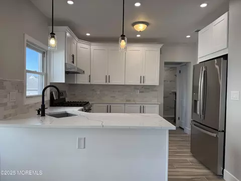 1017 Grandview Ave, Union, NJ 07083