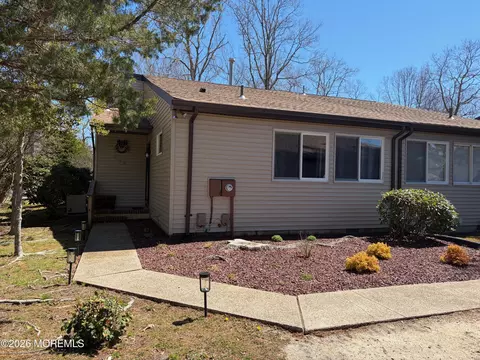 103 Middle Holly Ln, Little Egg Harbor, NJ 08087