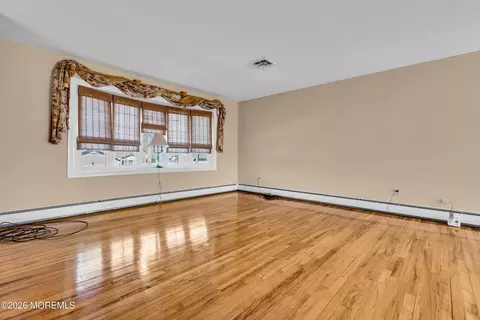 Living - 231 Birch Ln, Forked River, NJ 08731 photo 1 of 7