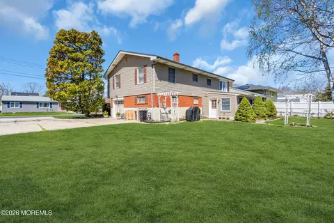 Exterior - 231 Birch Ln, Forked River, NJ 08731 photo 9 of 12