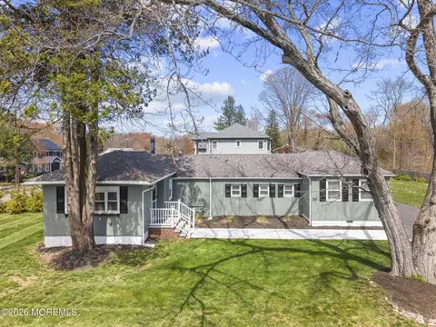 16 Roosevelt Ave, Morganville, NJ 07751