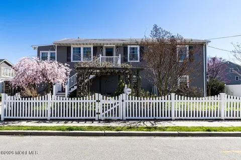 310 Pine St, Union Beach, NJ 07735