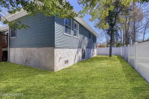 Exterior - 7 Nejecho Dr, Brick, NJ 08723 photo 8 of 10