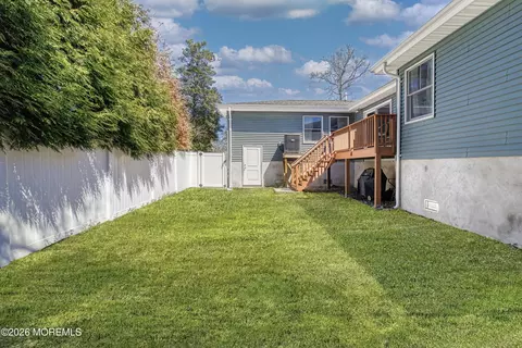 Exterior - 7 Nejecho Dr, Brick, NJ 08723 photo 6 of 10