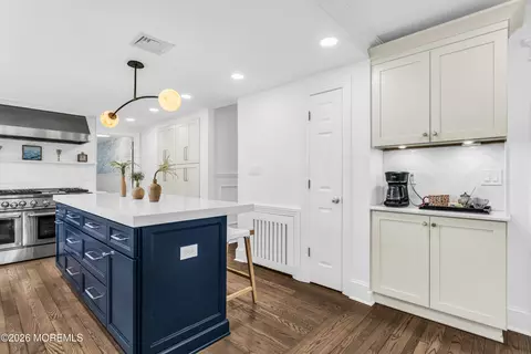 Kitchen - 1 N Cherry Ln, Rumson, NJ 07760 photo 2 of 4