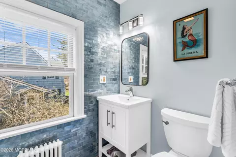 Bath - 1 N Cherry Ln, Rumson, NJ 07760 photo 3 of 5