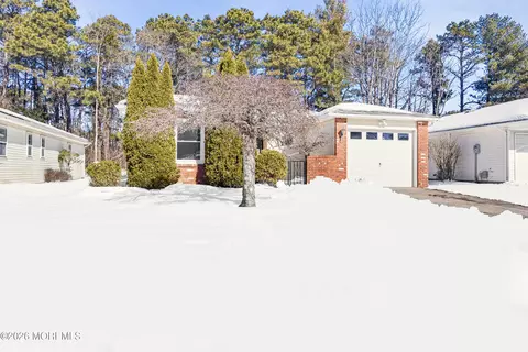73 Yorkwood Dr, Brick, NJ 08723