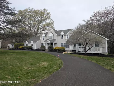 1910 Robin Hood Dr, Wall, NJ 07719