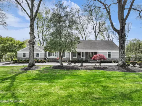24 Laurelwood Dr, Colts Neck, NJ 07722