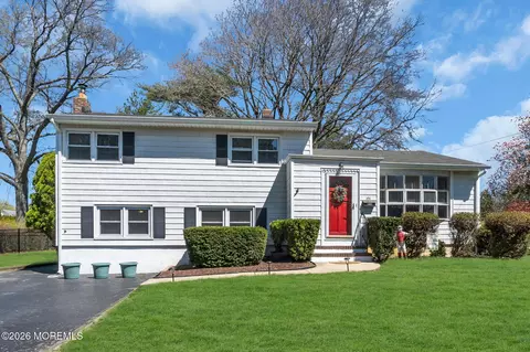 6 Hilltop Rd, West Long Branch, NJ 07764
