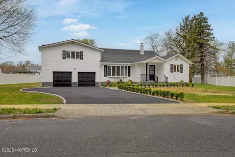 Other - 3 Roberta Dr, Middletown, NJ 07748 photo 1 of 6