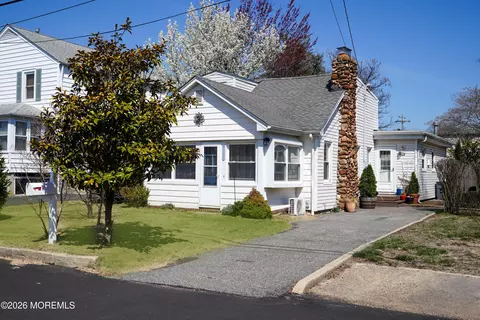 2147 Beach Blvd, Point Pleasant, NJ 08742
