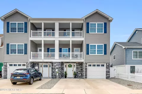 9 Saint Lawrence Ave #2, Seaside Heights, NJ 08751