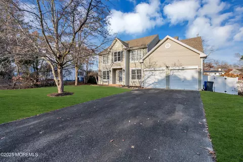 1190 Barnacle Dr, Manahawkin, NJ 08050