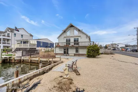 Exterior - 1201 Koa Dr, Forked River, NJ 08731 photo 3 of 4