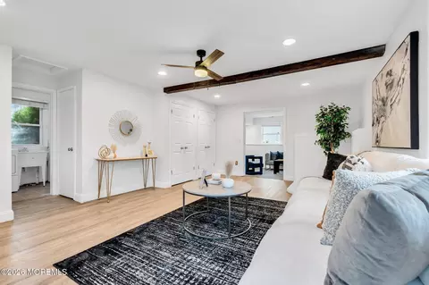 Entry Way - 15 Partree Rd, Jackson, NJ 08527 photo 1 of 2