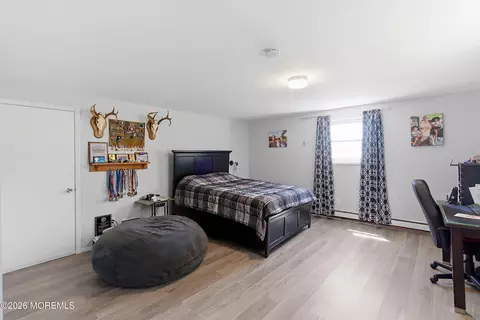 Bedroom - 1546 Dee Rd, Forked River, NJ 08731 photo 3 of 5