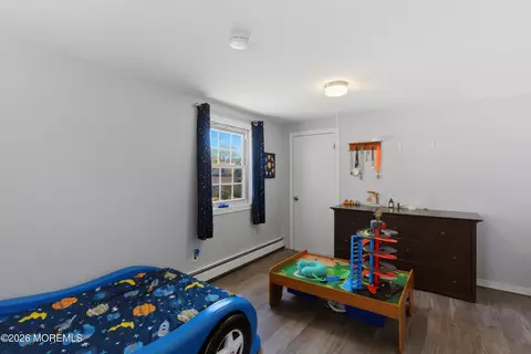 Bedroom - 1546 Dee Rd, Forked River, NJ 08731 photo 4 of 5
