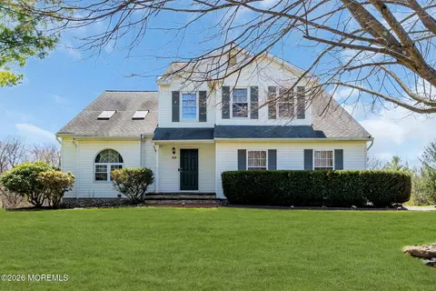 52 Zeller Dr, Somerset, NJ 08873