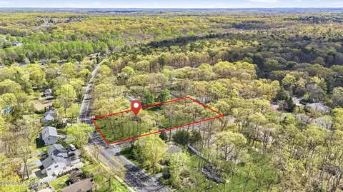 View/Area - 252 Clearstream Rd, Jackson, NJ 08527 photo 8 of 10