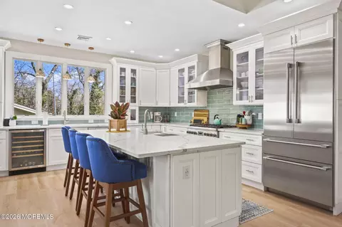 134 Overlook Dr, Neptune City, NJ 07753