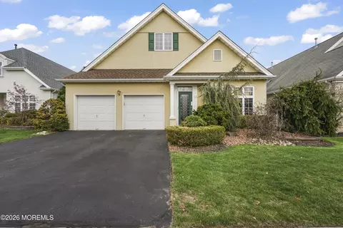 33 Coneflower Ln, Princeton Junction, NJ 08550
