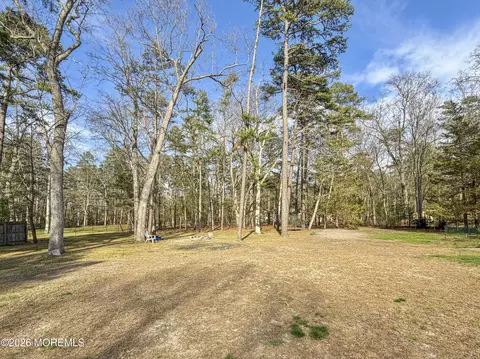Exterior - 239 Crescent Ave, Jackson, NJ 08527 photo 1 of 5