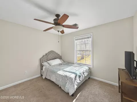 Bedroom - 239 Crescent Ave, Jackson, NJ 08527 photo 5 of 6
