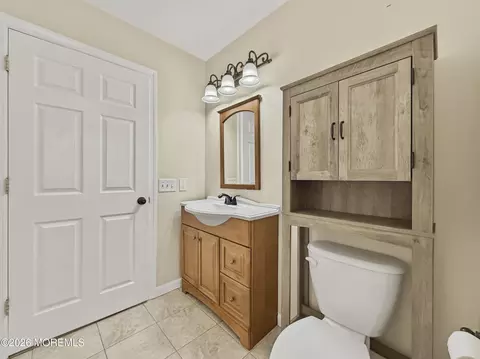 Bath - 239 Crescent Ave, Jackson, NJ 08527 photo 3 of 3