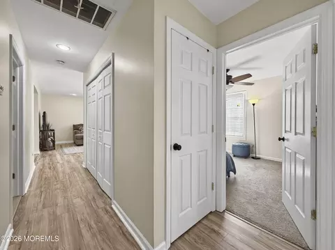 Entry Way - 239 Crescent Ave, Jackson, NJ 08527 photo 4 of 4