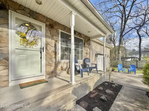 Exterior - 239 Crescent Ave, Jackson, NJ 08527 photo 5 of 5