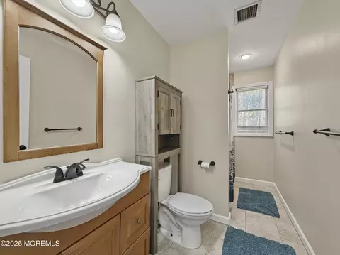 Bath - 239 Crescent Ave, Jackson, NJ 08527 photo 2 of 3