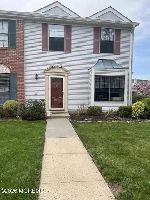 411 Danbury Ln #411, East Brunswick, NJ 08816