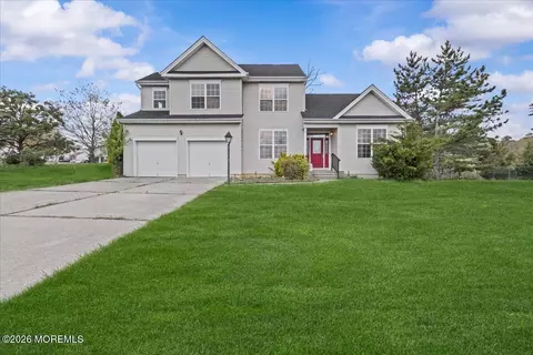 3 Oliphant Ct, Little Egg Harbor, NJ 08087