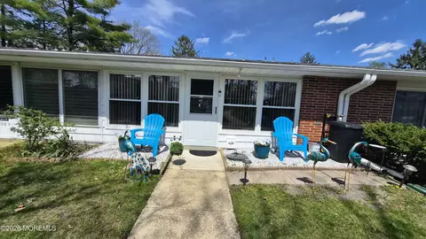 308 Malvern Ct # C, Lakewood, NJ 08701