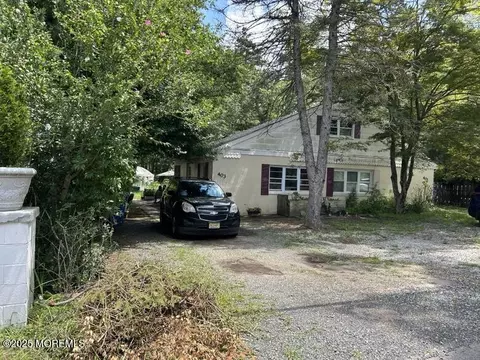 401-403 Glenn Rd, Jackson, NJ 08527 photo 2