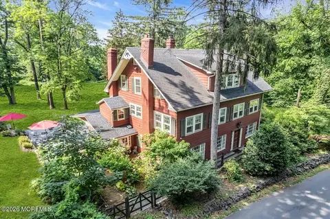 2041 Raritan Rd, Scotch Plains, NJ 07076