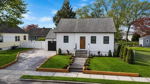 65 W Wall St, Neptune City, NJ 07753