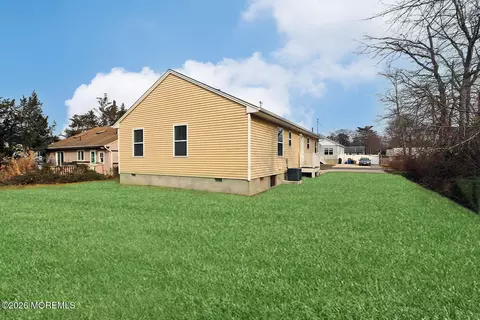 Exterior - 28 Dolphin Way, Waretown, NJ 08758 photo 6 of 8