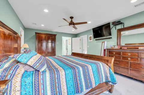 Bedroom - 475 Admiral Rd, Forked River, NJ 08731 photo 5 of 6