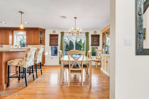Dining - 475 Admiral Rd, Forked River, NJ 08731 photo 2 of 3