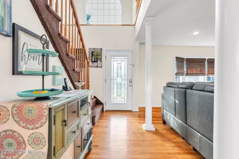 Entry Way - 475 Admiral Rd, Forked River, NJ 08731 photo 3 of 9