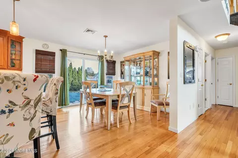 Dining - 475 Admiral Rd, Forked River, NJ 08731 photo 1 of 3