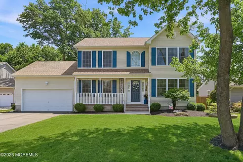2532 Woodland Rd, Manchester, NJ 08759