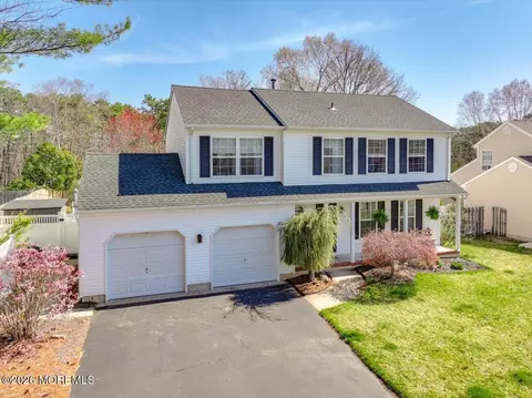 767 Buccaneer Ln, Manahawkin, NJ 08050