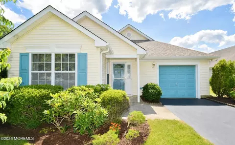 3486 Vicari Ave, Toms River, NJ 08755