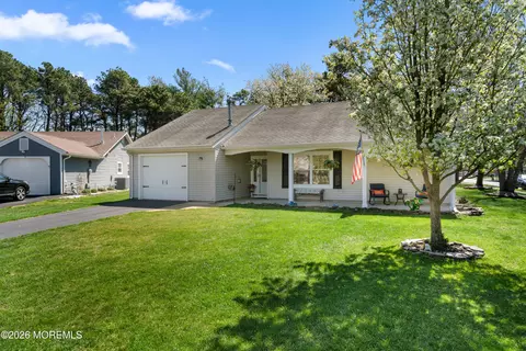 6 Wales Ct, Forked River, NJ 08731 photo 3