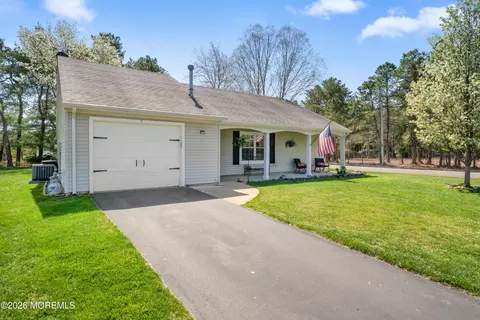 6 Wales Ct, Forked River, NJ 08731 photo 2