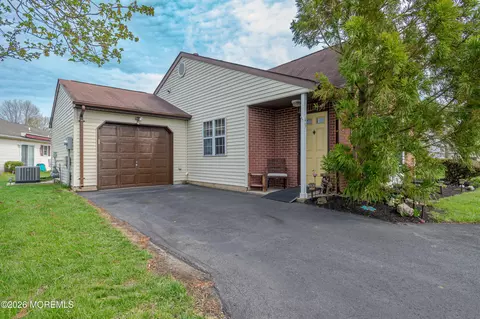 45 Datchet Close, Freehold, NJ 07728